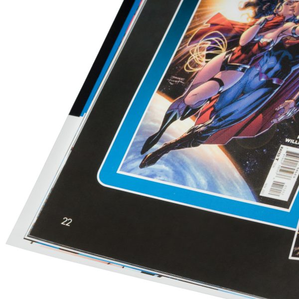Eaglemoss DC Comics Superman and Wonder Woman Plus Collectibles Book and Figures For Cheap - Image 3